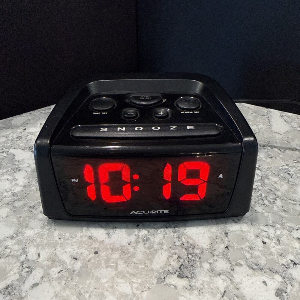 ACU-RITE Alarm Clock Digital - Electric or Battery, Tested Works READ